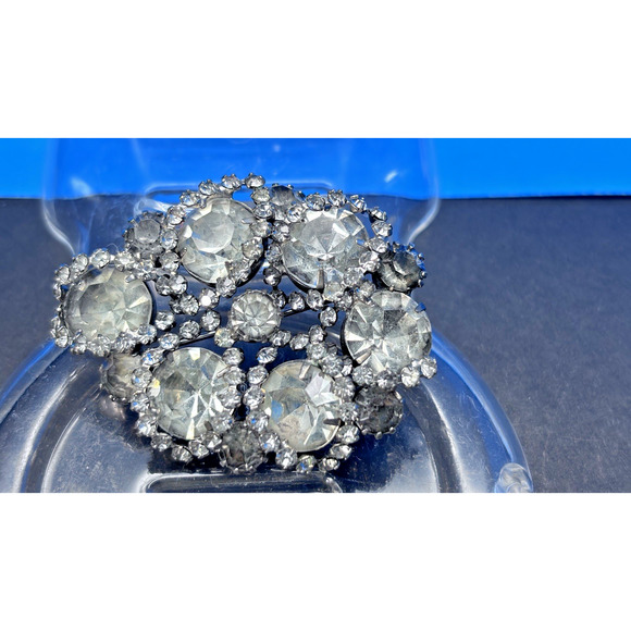 Vintage 1950s Rhinestone Brooch, Silver-tone Clear Crystal - Picture 9 of 16